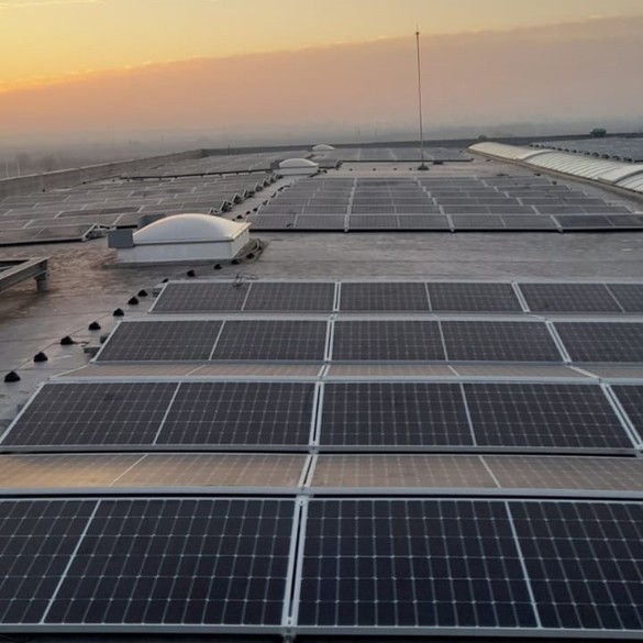 ULTIMA ORĂ FOTO E.ON Energie România devine oficial și producător. Curent vândut în avans pe 15 ani în industria auto